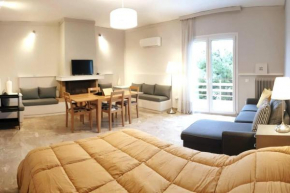 Rooftop Studio near Metro Holargos - 5 Min Walk